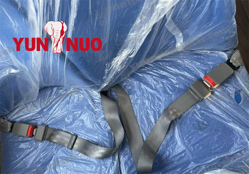 Le bus Yutong ZK6102D à destination du Zimbabwe a été entièrement rénové