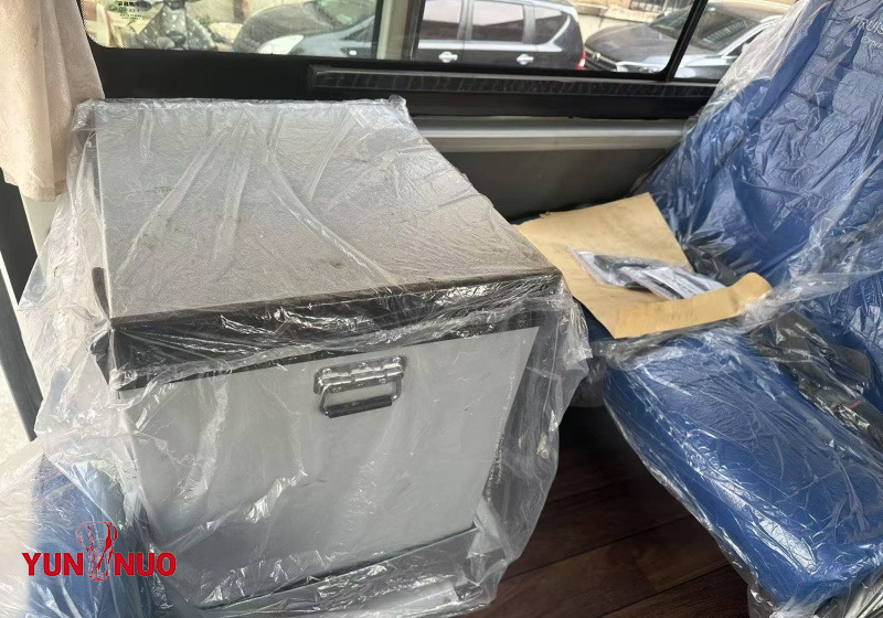 Yutong a utilisé le bus ZK6120.55 Seats