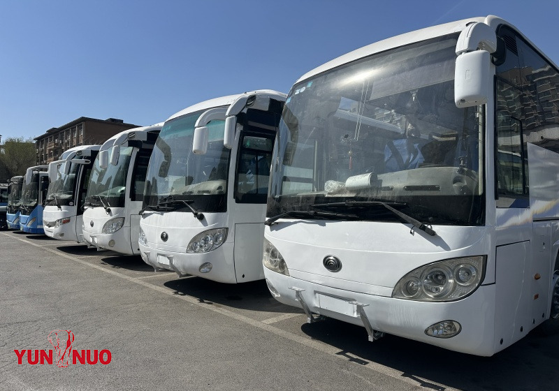 Yutong a utilisé le bus zk6127hb9 70seats