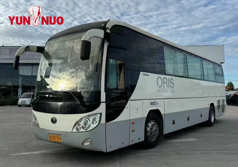 Bus Yutong d'occasion effectuant les travaux de remise à neuf maintenant pour un client tchadien