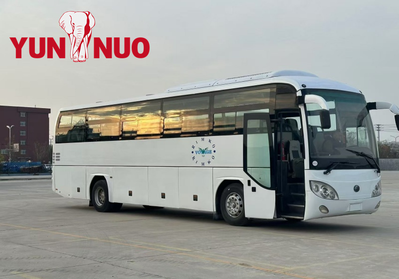 Bus d'occasion remis à neuf