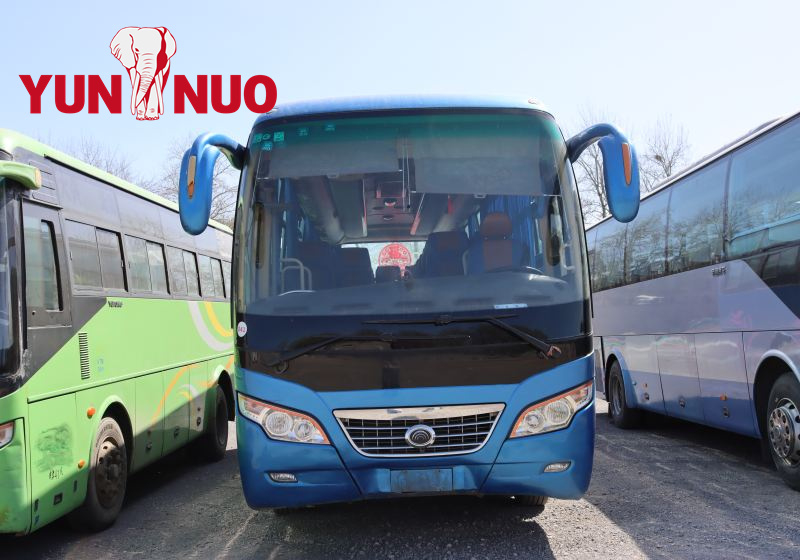 YUTONG UTILISÉ BUS ZK6892D1 41