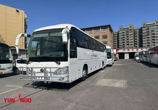 Yutong a utilisé le bus ZK6120.55 Seats
