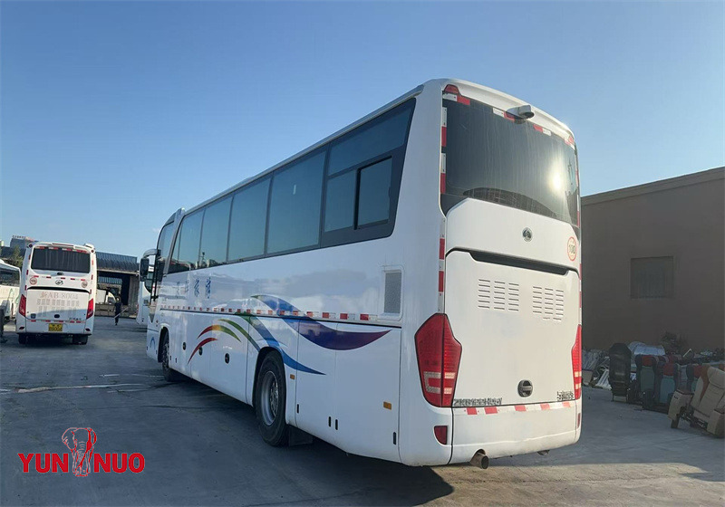 YUTONG UTILISÉ BUS ZK6127H1 55 sièges