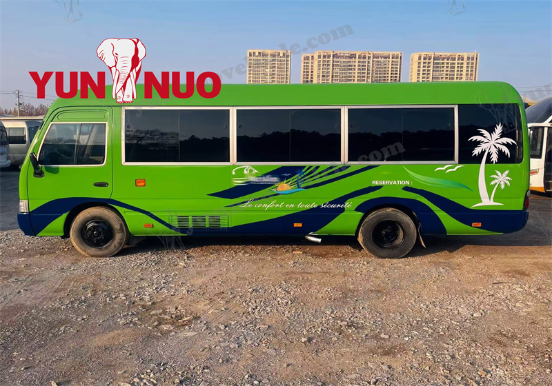 Un Toyota Coaster à moteur diesel sera expédié au Sénégal