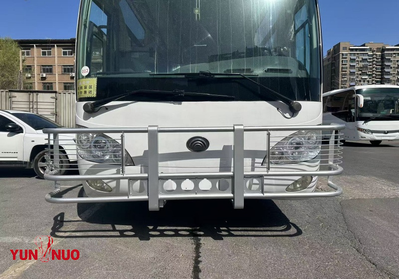 Yutong a utilisé le bus ZK6120.55 Seats