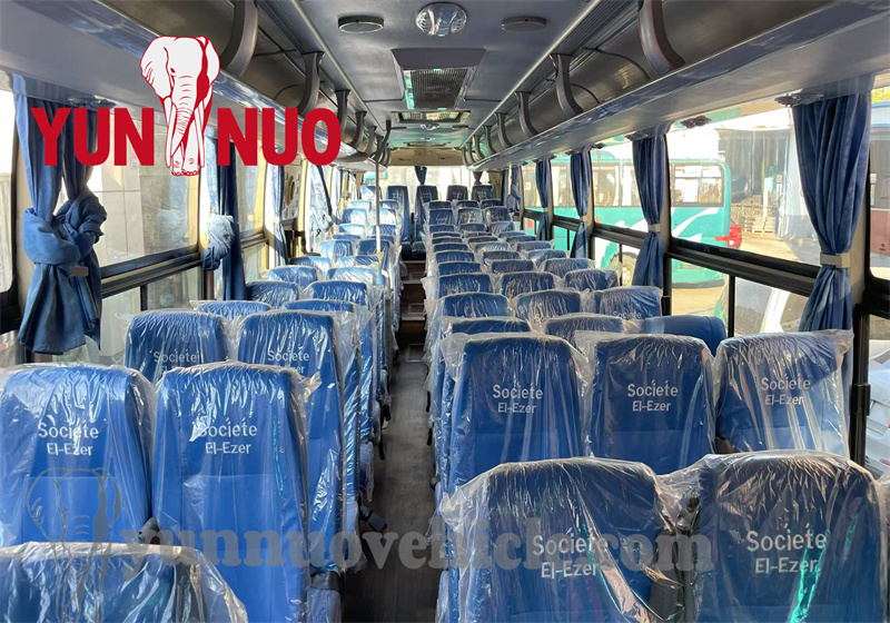 Rénovation personnalisée d'un coach d'occasion pour un client Tchad