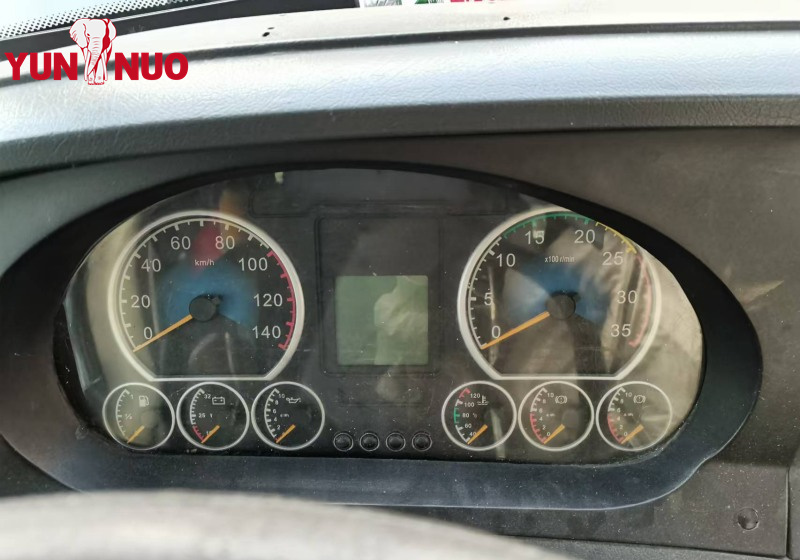 Yutong a utilisé l'autobus 6122HO9A 16