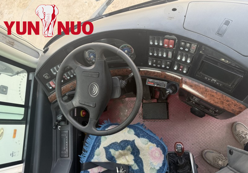 Yutong a utilisé l'autobus 6127HOC9 29