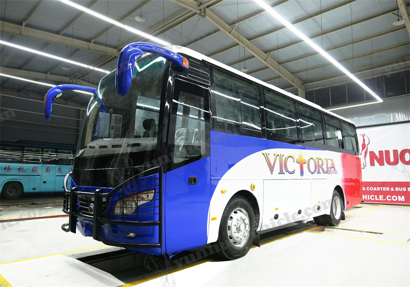  Yutong ZK6932D personnalis&eacute; pour la Tanzanie, pr&ecirc;t &agrave; &ecirc;tre exp&eacute;di&eacute;.jpg