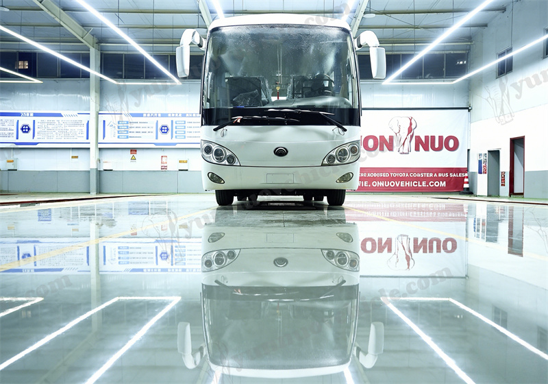 Bus Yutong ZK6120HY1 d'occasion personnalis&eacute; de Shandong Yunnuo