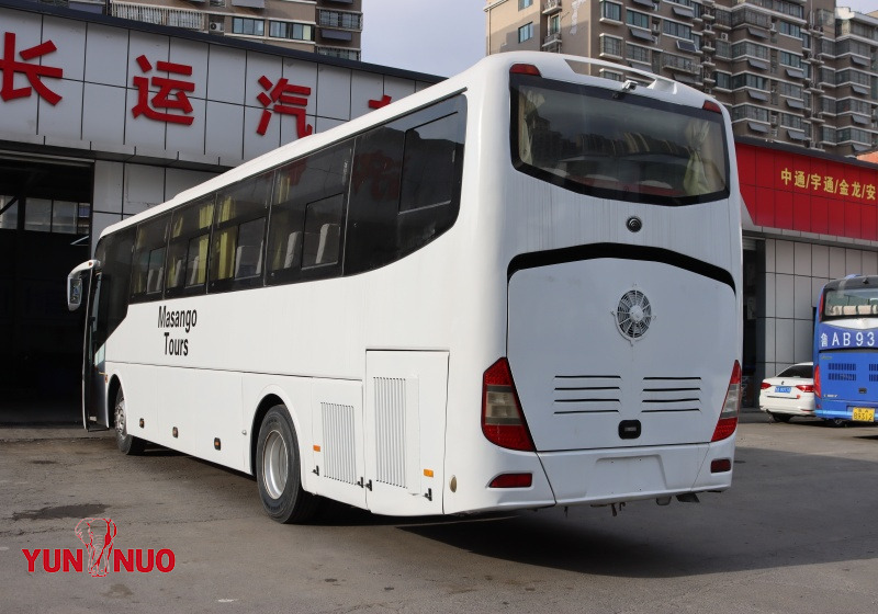 Yutong a utilisé le bus zk6127hb9 70seats