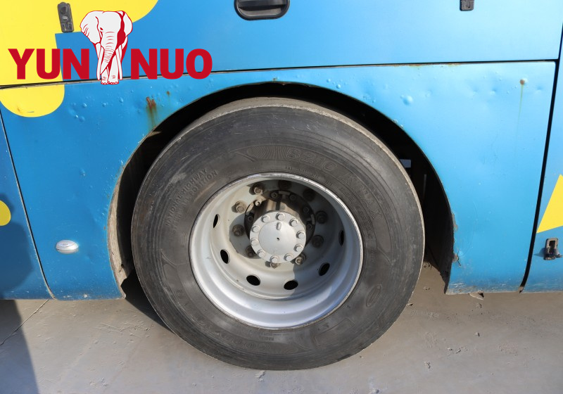 Yutong a utilisé l'autobus 6127HOC9 29