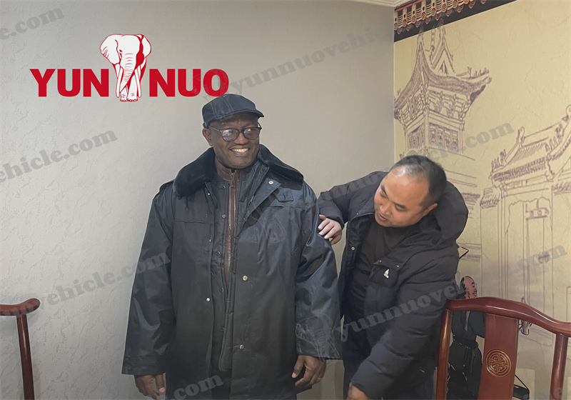 Un client du Ghana a achet&eacute; un Toyota Coaster &eacute;quip&eacute; du moteur N041.