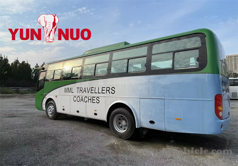 Le Yutong ZK6932D a été entièrement rénové et est prêt à être expédié vers le port cible du client