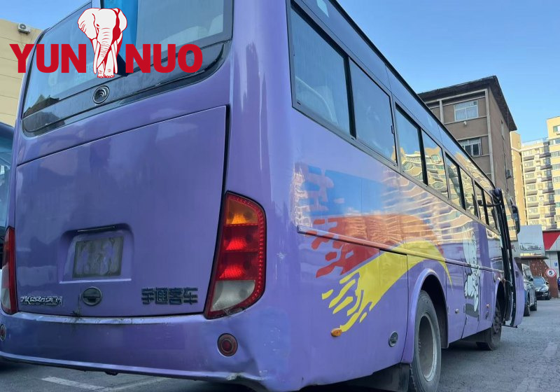 Yutong a utilisé l'autobus ZK6842D1 21