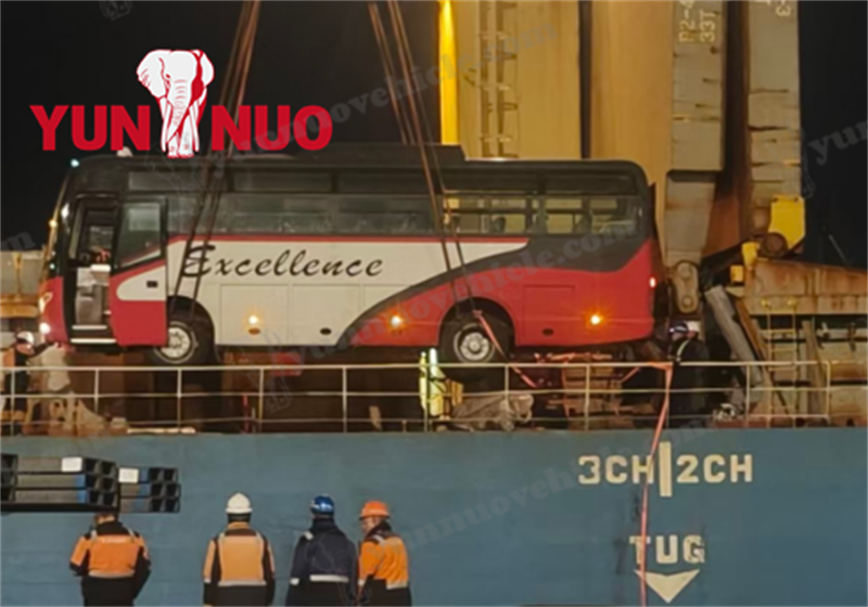 Shandong Yunnuo a utilis&eacute; des bus Yutong ZK6932D exp&eacute;di&eacute;s au Zimbabwe副本