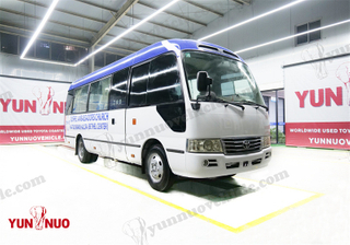 Toyota Coaster Diesel N04C remis à neuf