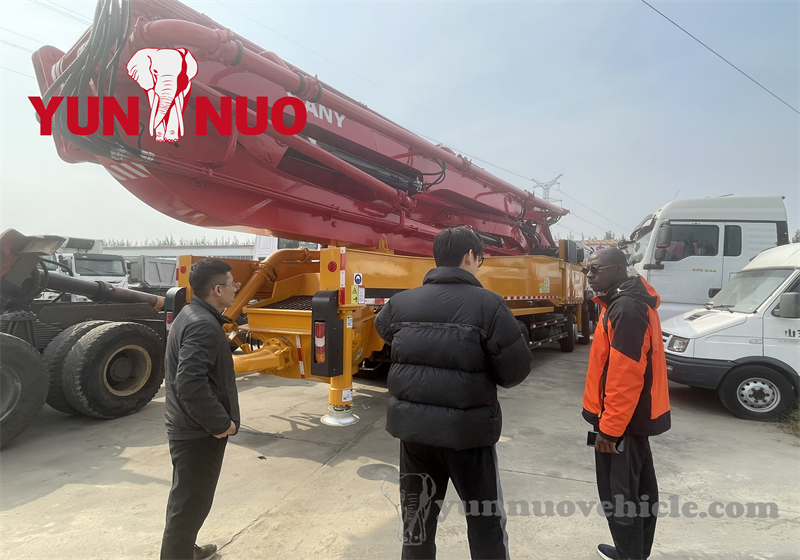 Des clients de Côte d'Ivoire ont visité le Shandong Yunnuo