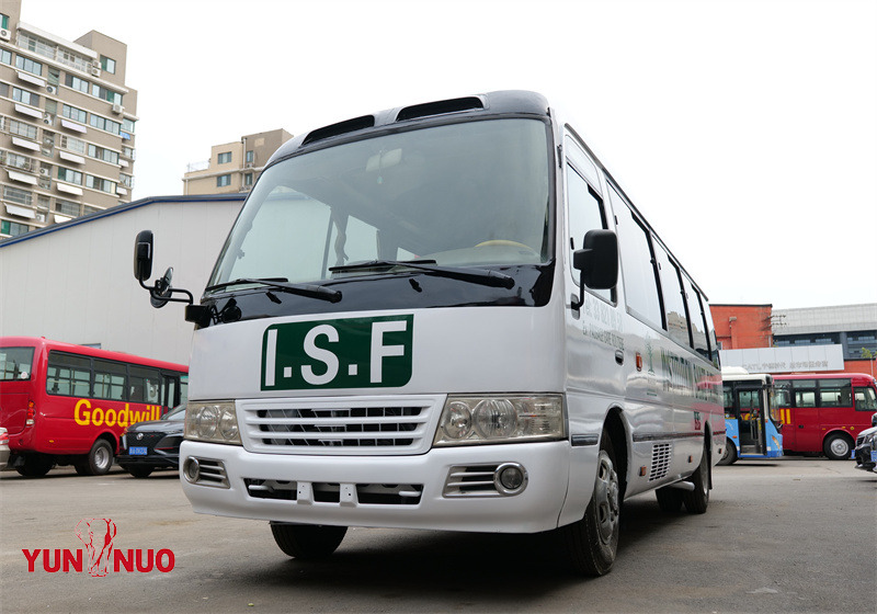 Toyota Coaster. Drive gauche 1Hz