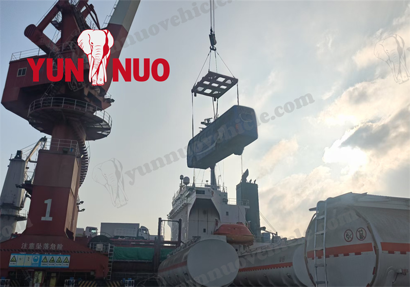  Les bus Yutong ZK6102D adapt&eacute;s &agrave; l
