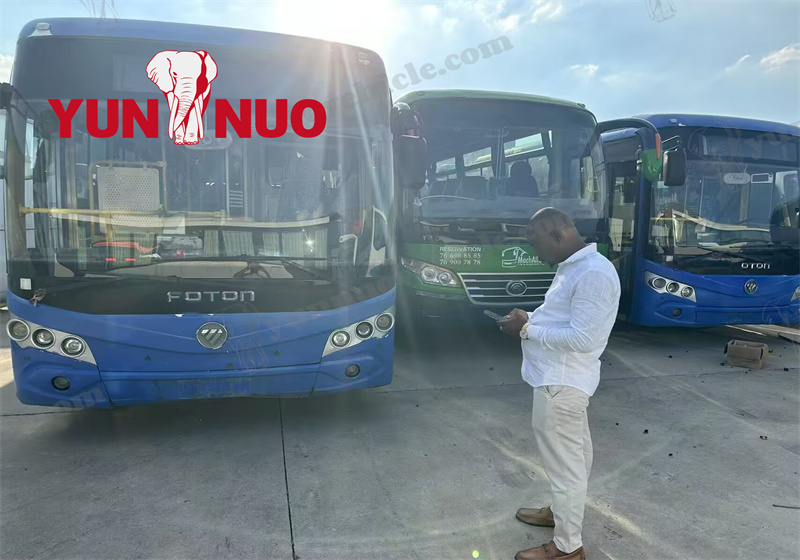 Un client burkinab&eacute; a command&eacute; deux bus &agrave; moteur 3TR.jpg
